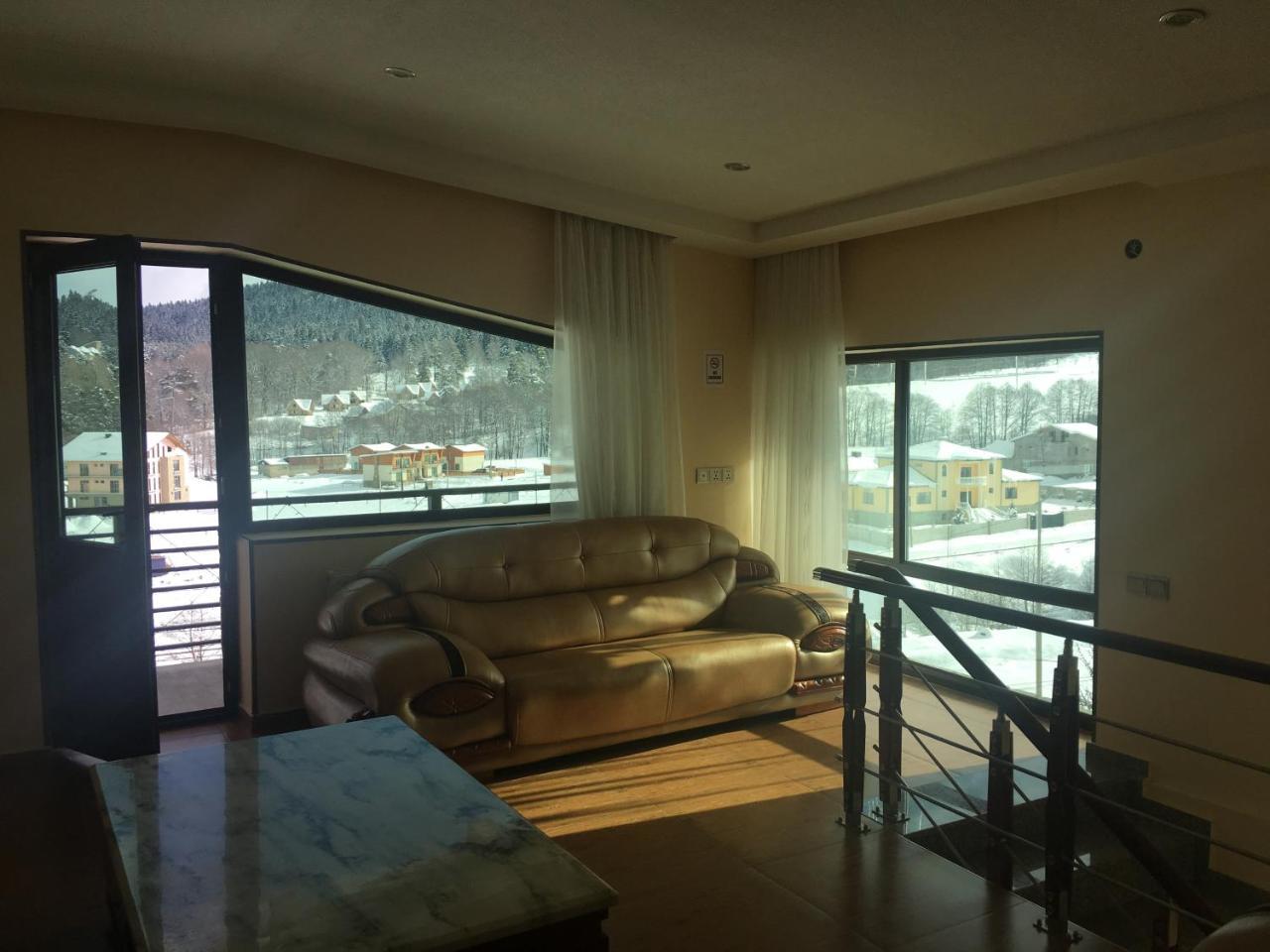Hotel In באקוריאני מראה חיצוני תמונה